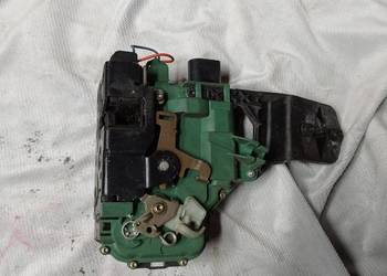 ZAMEK DRZWI LEWY PRZÓD PRZEDNI VW PASSAT B5 8 PIN