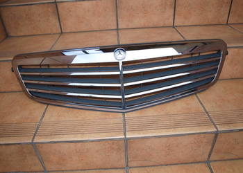 Mercedes C klasa W204 grill chrom atrapa przód 2007 - 2011r