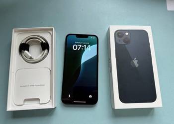 iPhone 13 w kolorze czarnym - bardzo dobry stan