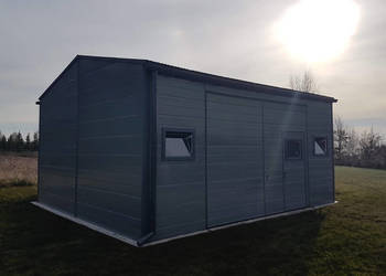 Garaż ocieplany z płyty warstwowej 6×7m – grafit