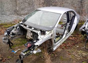 KAROSERIA ĆWIARTKA BŁOTNIK PRÓG DACH PODŁUŻNICA SKODA RAPID ---KM