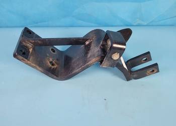 CASE IH PUMA 145 12r WSPORNIK KABINY 87521122