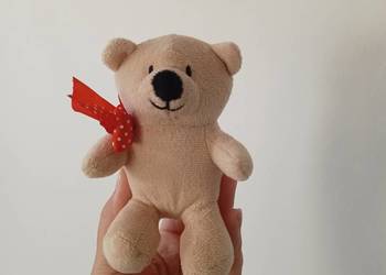 Maskotka pluszak przytulanka mały miś z kokardką