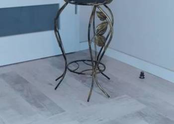 metaloplastyka stojak na kwiaty