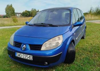 Renault Grand Scenik 2004