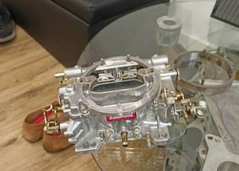 Gaźnik Edelbrock 1405 600 cmf