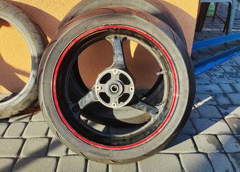 Felga tyl Honda CBR1000 + opony