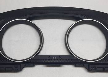 RAMKA OBUDOWA DEKOR LICZNIKA VW GOLF VII 5GM857189