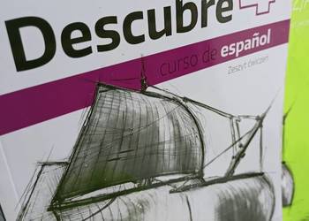 Descubre 4 hiszpański podręczniki szkolne księgarnia