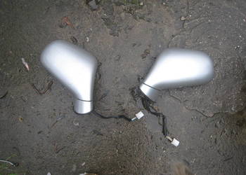 Lusterko zewnętrzne prawe srebrne Mitsubishi Carisma 96-04 elektrycz