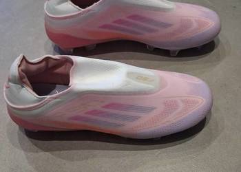 Korki do gry w piłkę nożną FS0