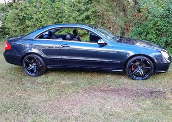Mercedes Benz clk320