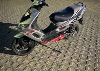 Peugeot speedfight 2