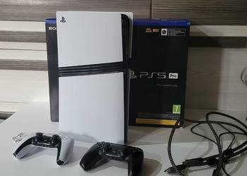 PS5 PRO 2T + 2 PADY