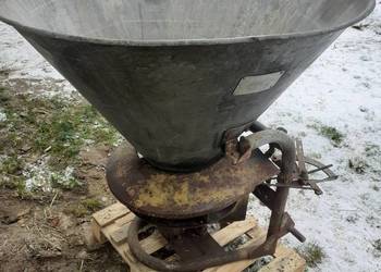Rozsiewacz nawozu Agromet Brzeg