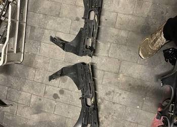 mocowanie ślizg zderzaka w211 przedlift lewy prawy