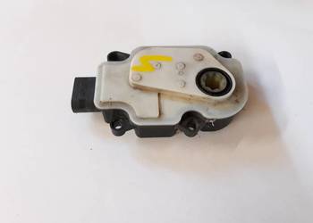 MERCEDES W213 SILNICZEK ROLETY ŻALUZJI A24031123312