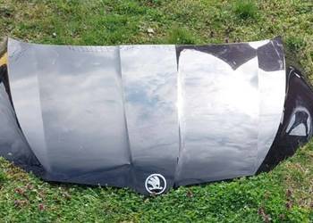 Maska pokrywa silnika skoda superb III 3 czarna igla