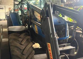 Ciągnik rolniczy New Holland TL100