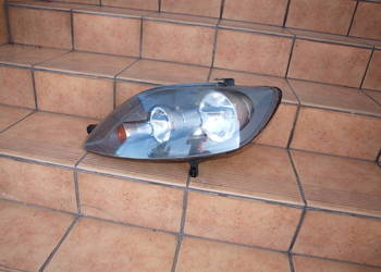 VW Golf Plus lampa lewa przód 2005 - 2009r (europa)