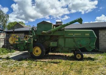 John Deere 330 z sieczkarnią