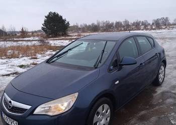 Opel Astra J 1,7 cdti 2012