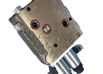 84175671 Sekcja zaworu hydraulicznego CNH