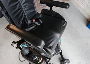 Rascal P327 eletryczny wózek inwalidzki