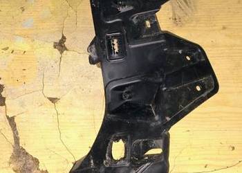 Ślizg zderzaka lewy przód Peugeot 208 2