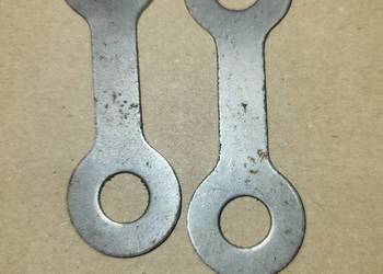 Wartburg 353 1.3 - Nowe zabezpieczenie wąsa zwrotnicy przedniej 2 sztuki