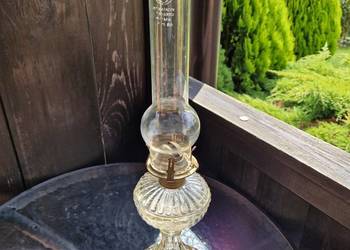 Lampa naftowa