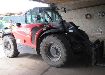 Podnośnik teleskopowy MANITOU MLT 630-105 D