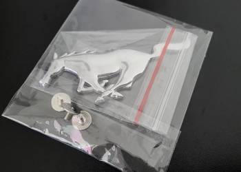 Nowy emblemat znaczek konik Mustang