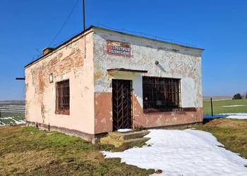 Budynek po dawnym sklepie