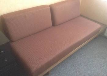 Wersalka / łóżko z oparciem,półką i pojemnikiem na posciel.