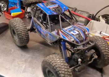 samochód zdalnie sterowany crawler wielki 48cm 4x4