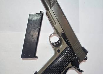 Pistolet 6mm Cybergun Colt 1911 A1 CO2