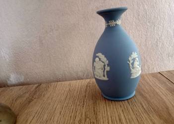 Wazon biskwitowy jaspis Wedgwood