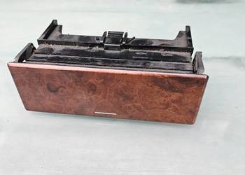 Schowek pod radio mercedes w210