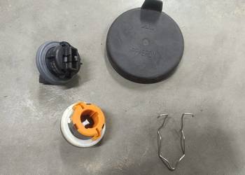 Zaślepka lampy, mocowanie żarówek Ducka Duster