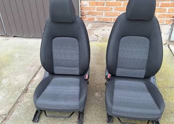 Fotele i kanapa hyundai Kona