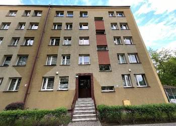 Syndyk sprzeda udział 1/2 w spółdzielczym własnościowym prawie do lokaluSyn