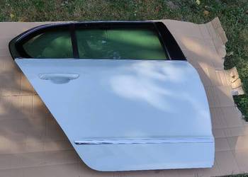 Drzwi prawy tył Skoda Superb II