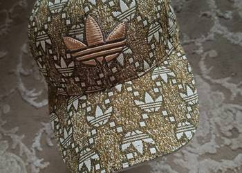 Czapka z daszkiem, bejsbolówka Adidas - regulacja z klamerką