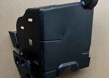 ŚLIZG ZDERZAKA PRAWY TYŁ DOLNY L1TB-S403B22-BD FORD PUMA II MK2