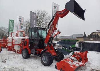 Ładowarka teleskopowa HORNET HMA808