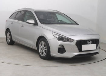Hyundai i30 1.6 CRDi Hyundai i30 1.6 CRDi