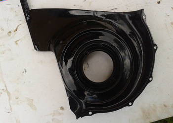 fiat 126p ST  oslona silnika z mocowaniem pradnicy