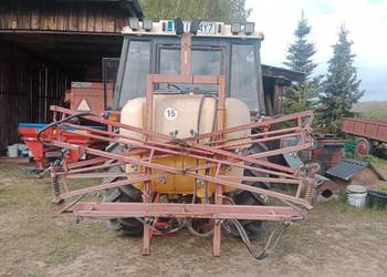 Opryskiwacz zawieszany 300L