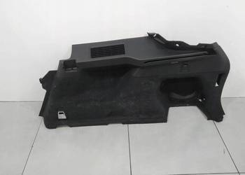 TAPICERKA BOCZEK  BAGAŻNIKA PRAWY TYŁ 39825778 Volvo XC 90 II (2015-  )